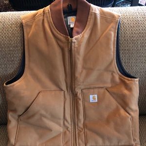 Carhartt Men’s Vest size Large
